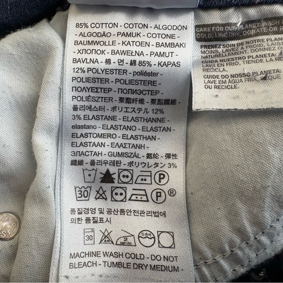 Dark Indigo Levi’s Women's mid-rise skinny Jeans - Picture 7 of 9